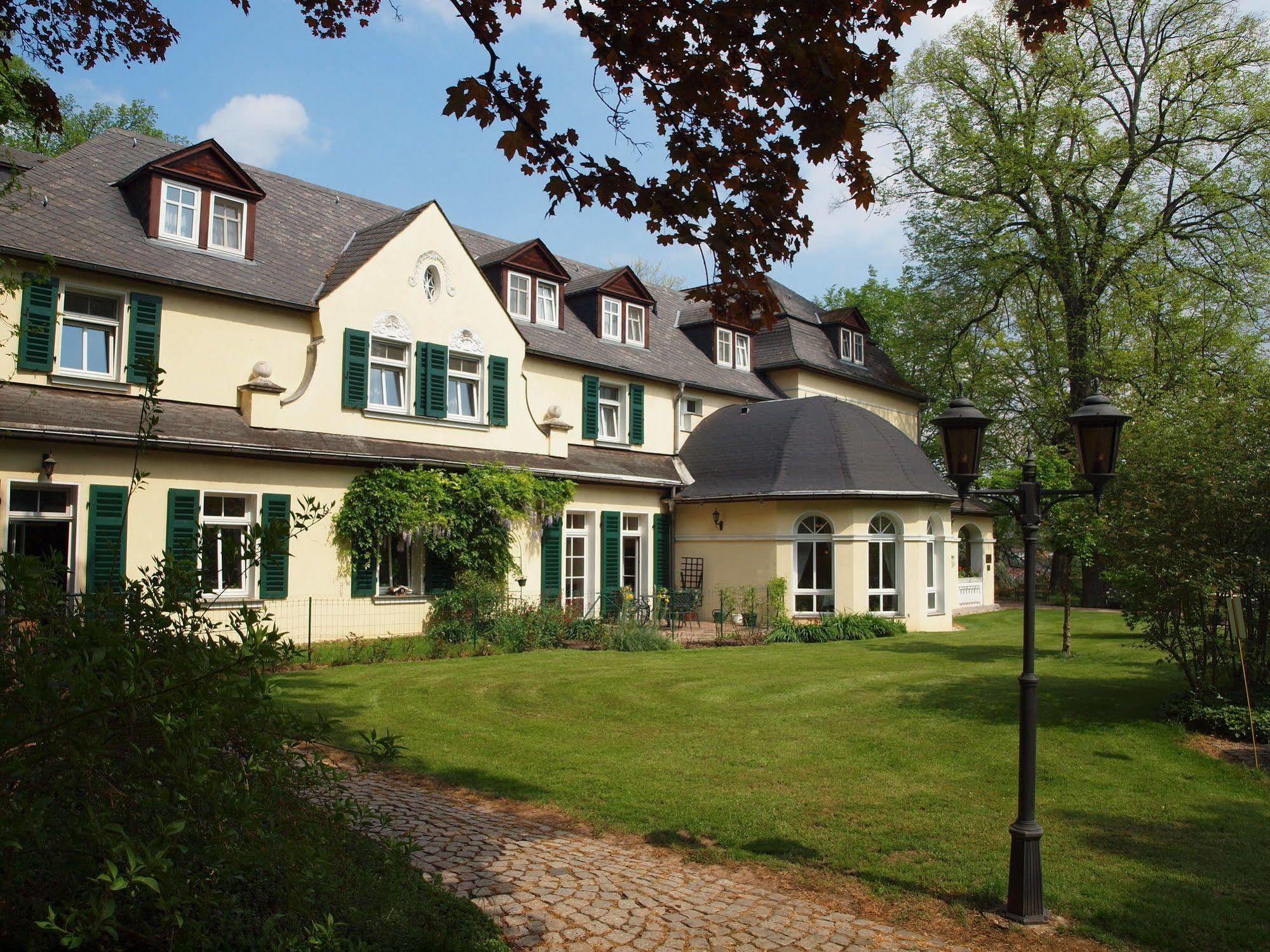 Hotel & Restaurant Bellevue Schmoelln Exteriér fotografie